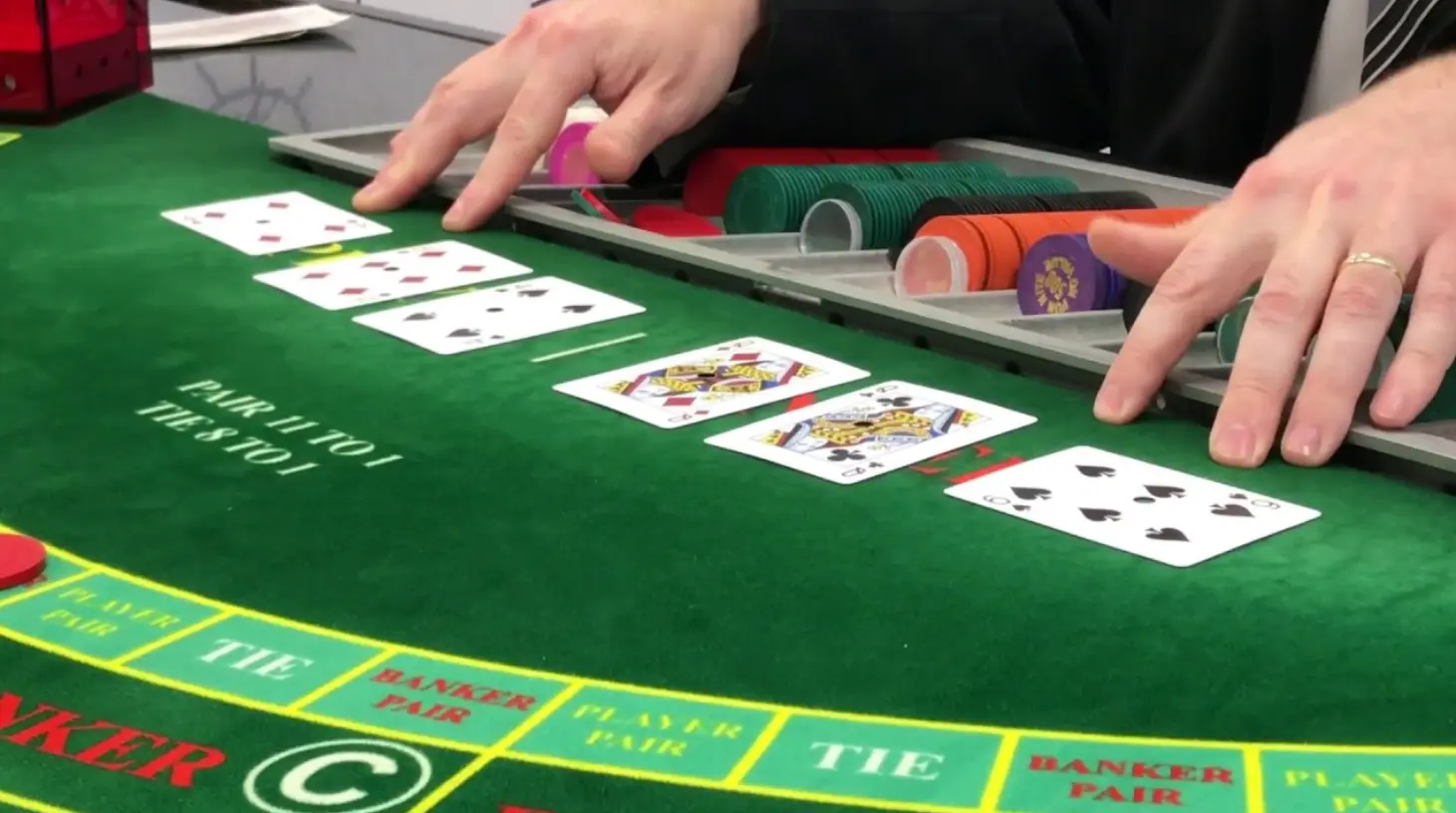 Aprende a jugar al baccarat online baccarat online